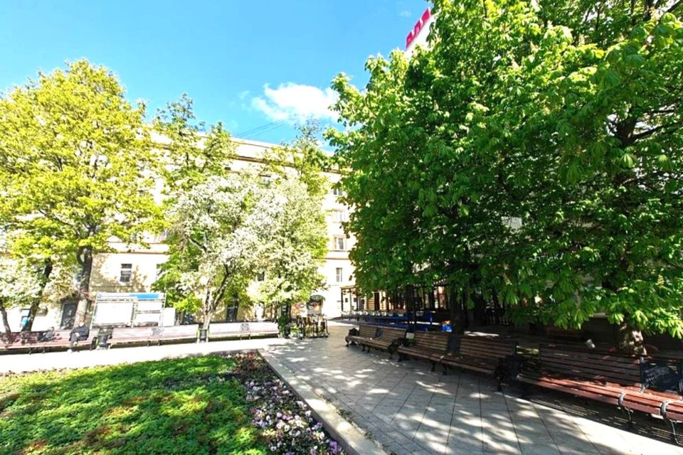 Продаётся комната в 4-комн. квартире, 22 м²