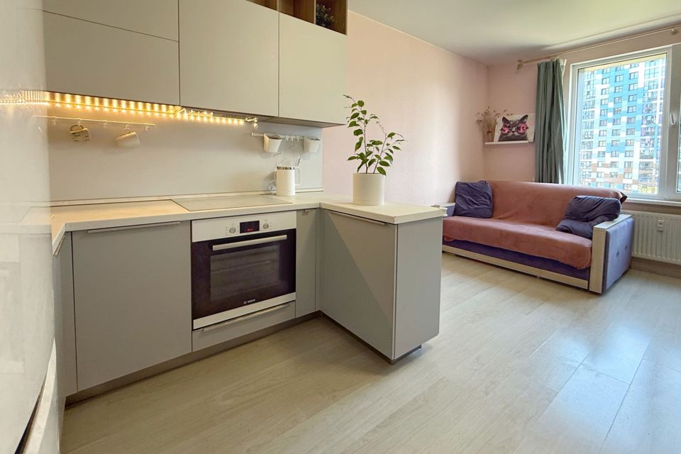 Продаётся 1-комнатная квартира, 50.7 м²