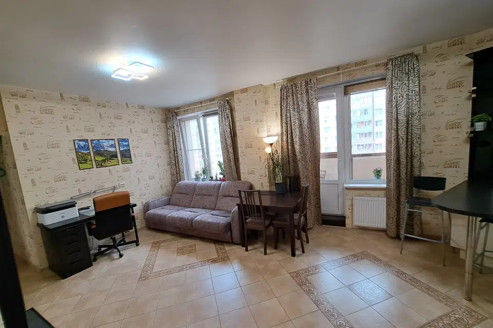 Продаётся 2-комнатная квартира, 63.3 м²