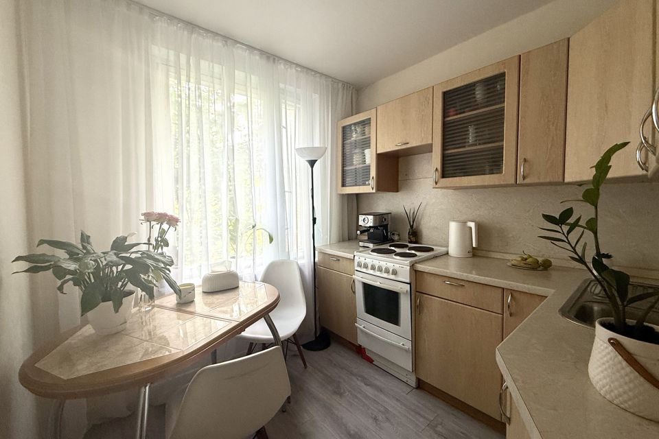 Продаётся 2-комнатная квартира, 43.4 м²
