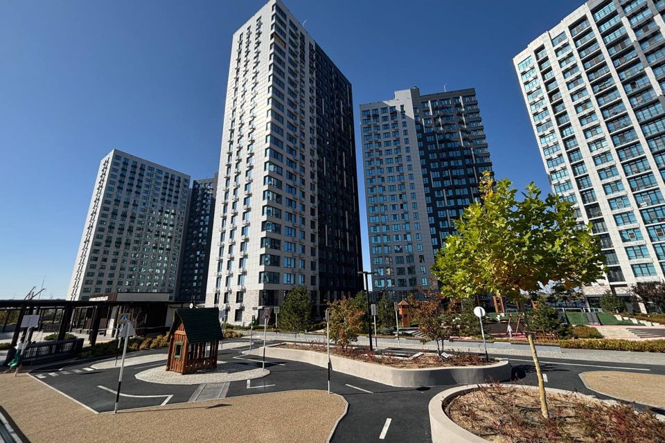 Продаётся 2-комнатная квартира, 59.2 м²