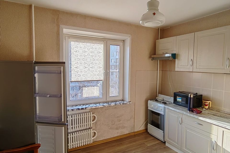 Продаётся 1-комнатная квартира, 37 м²