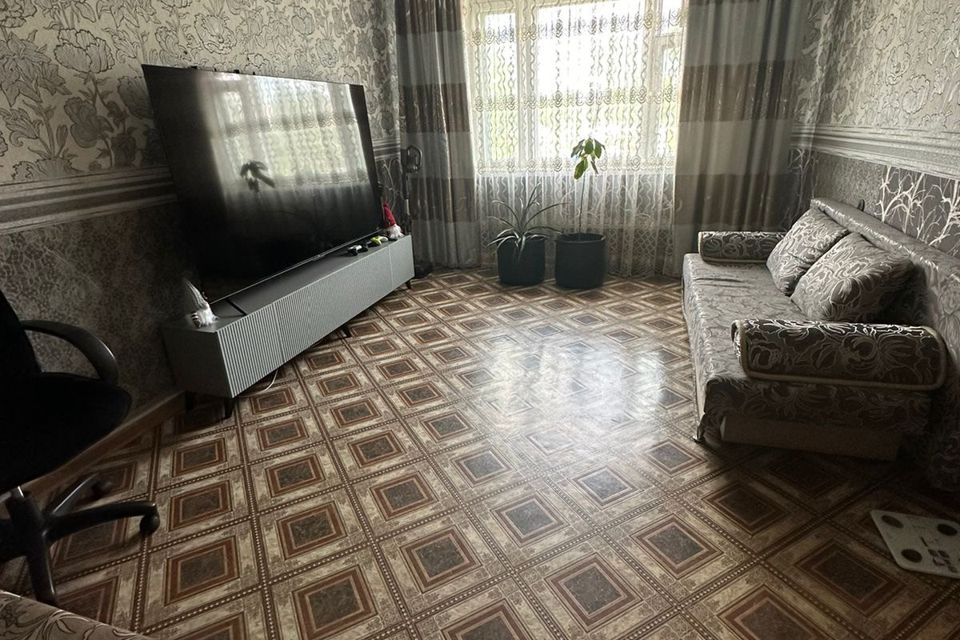 Продаётся 2-комнатная квартира, 60.5 м²