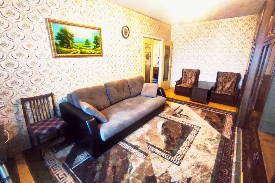 Сдаётся 3-комнатная квартира, 76.3 м²