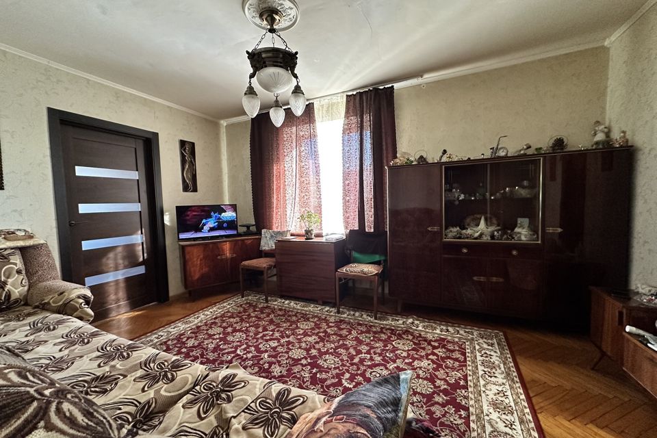 Продаётся 2-комнатная квартира, 42.3 м²