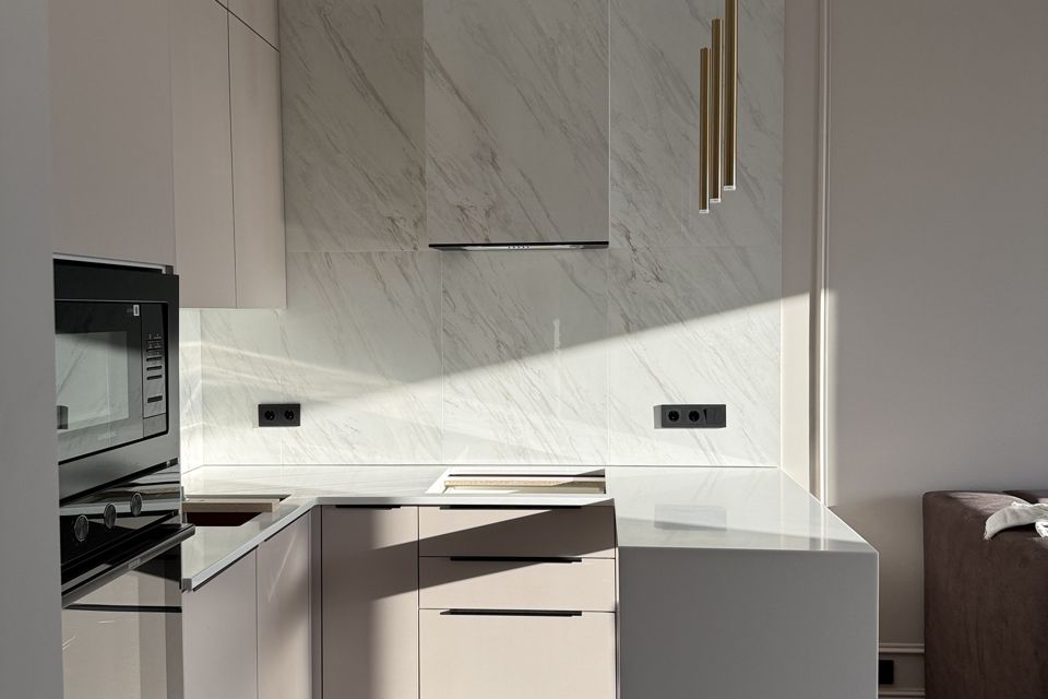 Продаётся 2-комнатная квартира, 61.9 м²