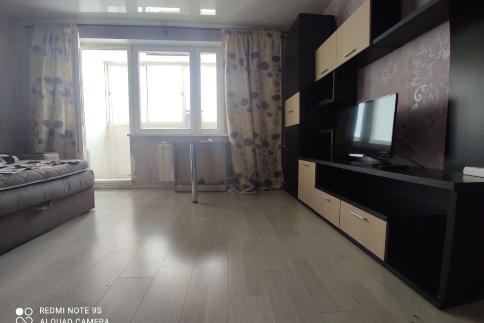 Продаётся 1-комнатная квартира, 40.4 м²