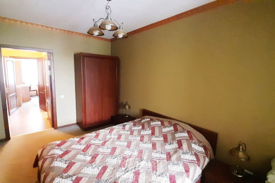 Продаётся 3-комнатная квартира, 64 м²