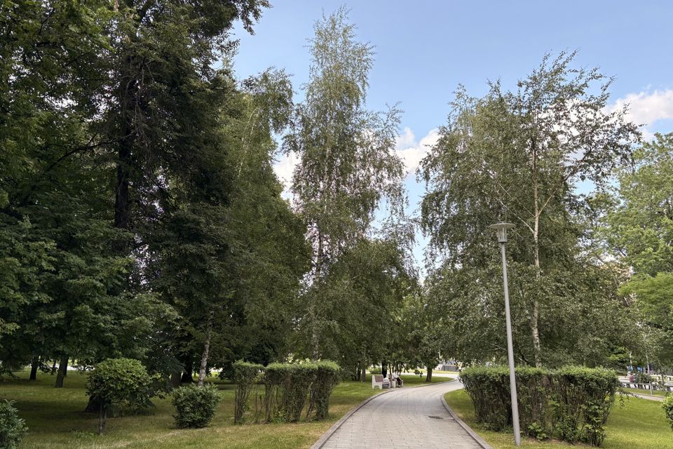 Продаётся 2-комнатная квартира, 57.8 м²