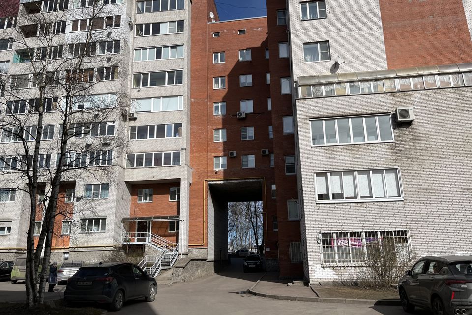 Продаётся 2-комнатная квартира, 57.5 м²