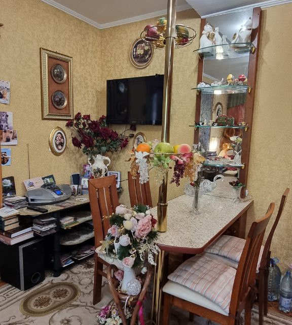 Продаётся 1-комнатная квартира, 41.2 м²