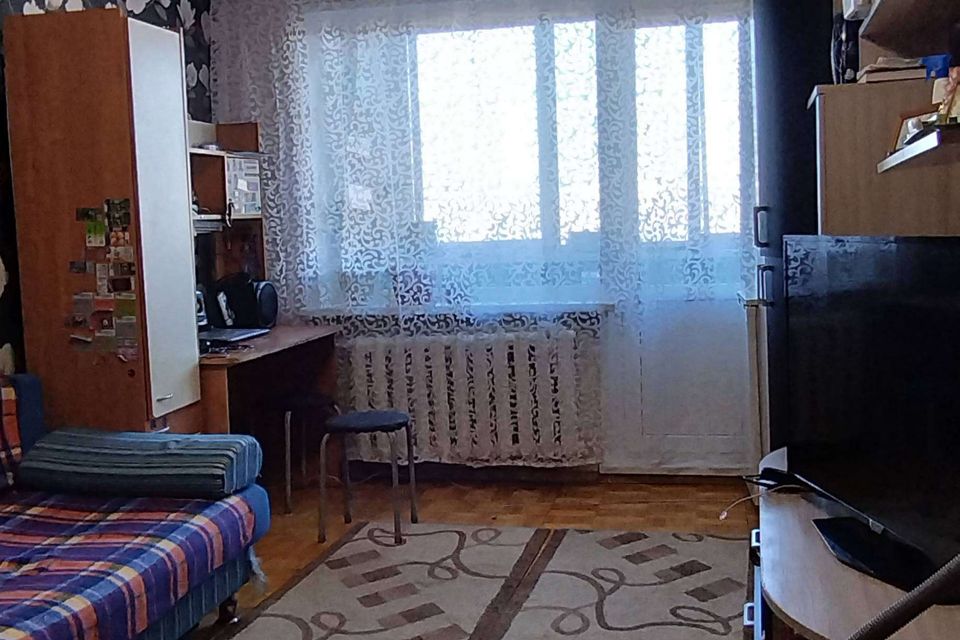 Продаётся 2-комнатная квартира, 41.8 м²