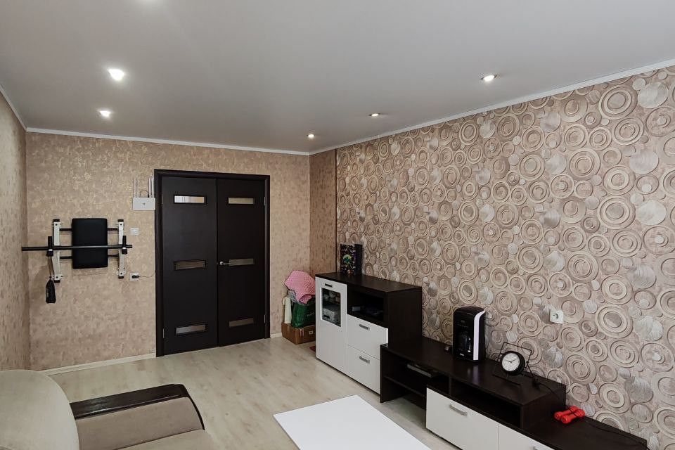 Продаётся 3-комнатная квартира, 65.5 м²