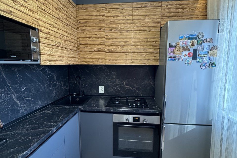 Продаётся 3-комнатная квартира, 56.7 м²