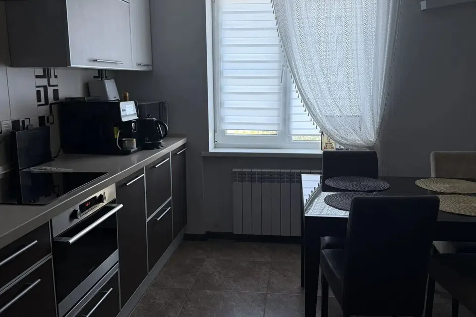 Продаётся 3-комнатная квартира, 71 м²