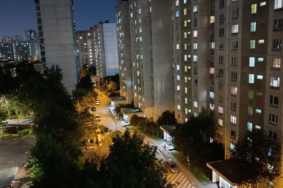 Продаётся 1-комнатная квартира, 37.6 м²