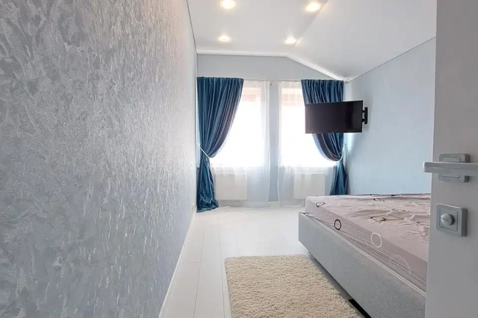Продаётся 2-комнатная квартира, 56 м²