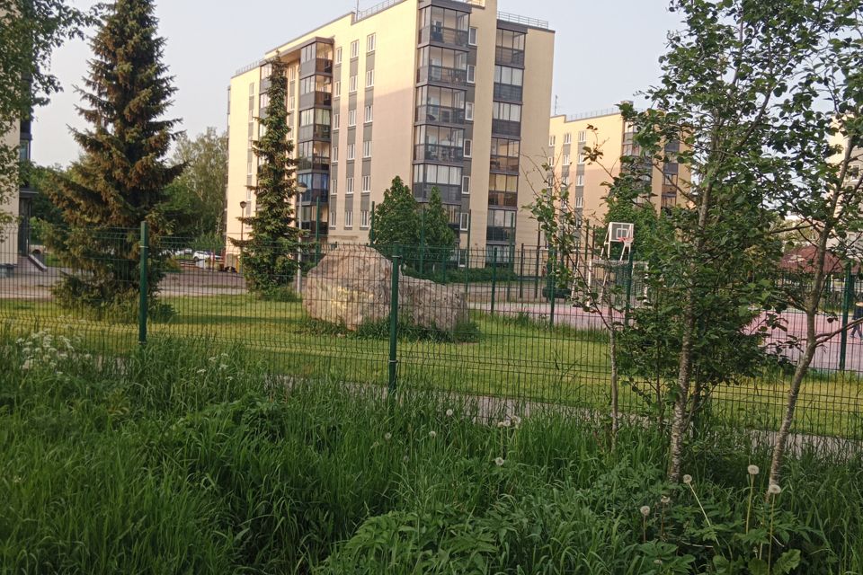 Продаётся 3-комнатная квартира, 70.5 м²