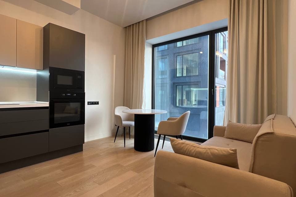 Продаётся 1-комнатная квартира, 41.8 м²