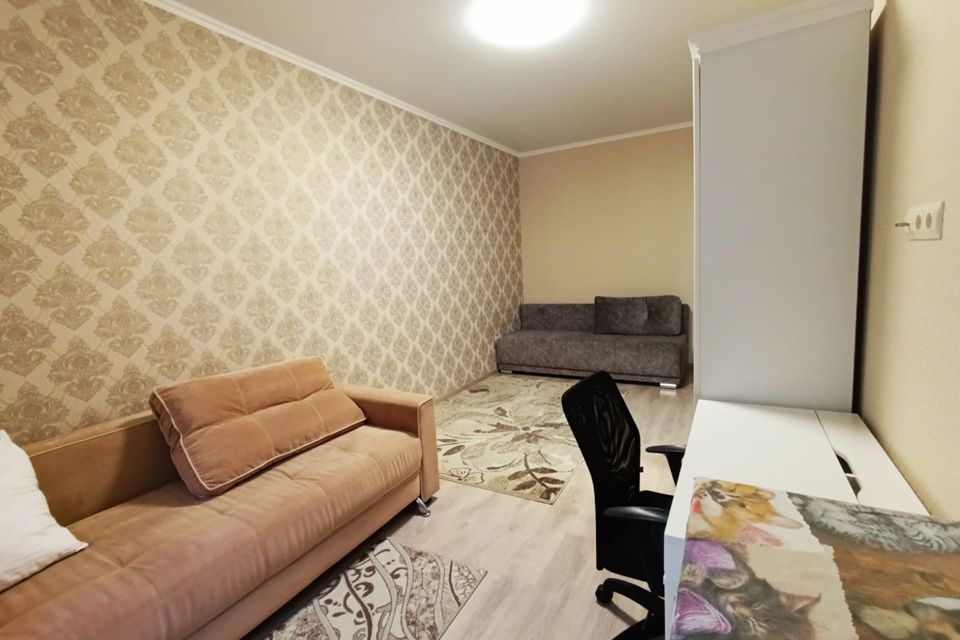 Сдаётся 1-комнатная квартира, 37 м²