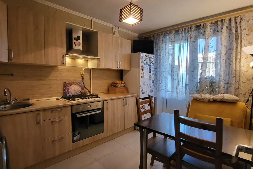 Продаётся 3-комнатная квартира, 64.8 м²