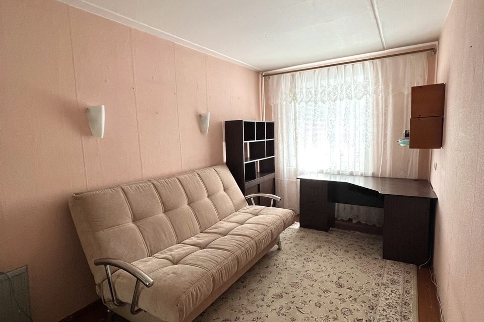 Продаётся 3-комнатная квартира, 60.4 м²