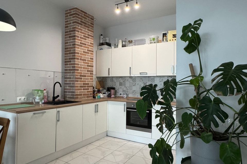 Продаётся 1-комнатная квартира, 54.1 м²