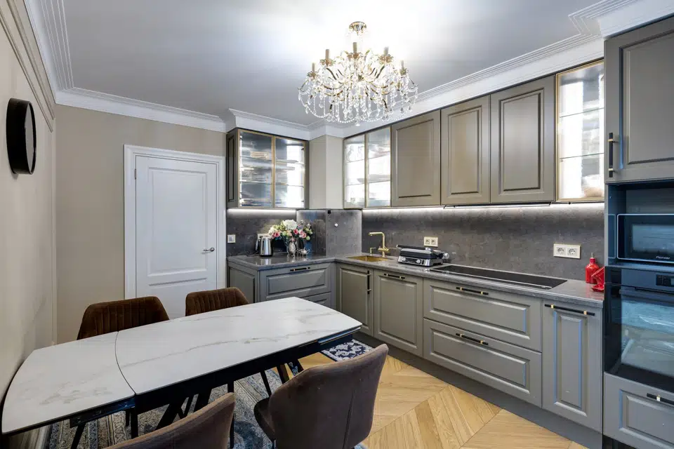 Продаётся 4-комнатная квартира, 102.6 м²