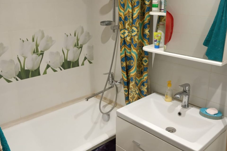 Продаётся 3-комнатная квартира, 59.6 м²