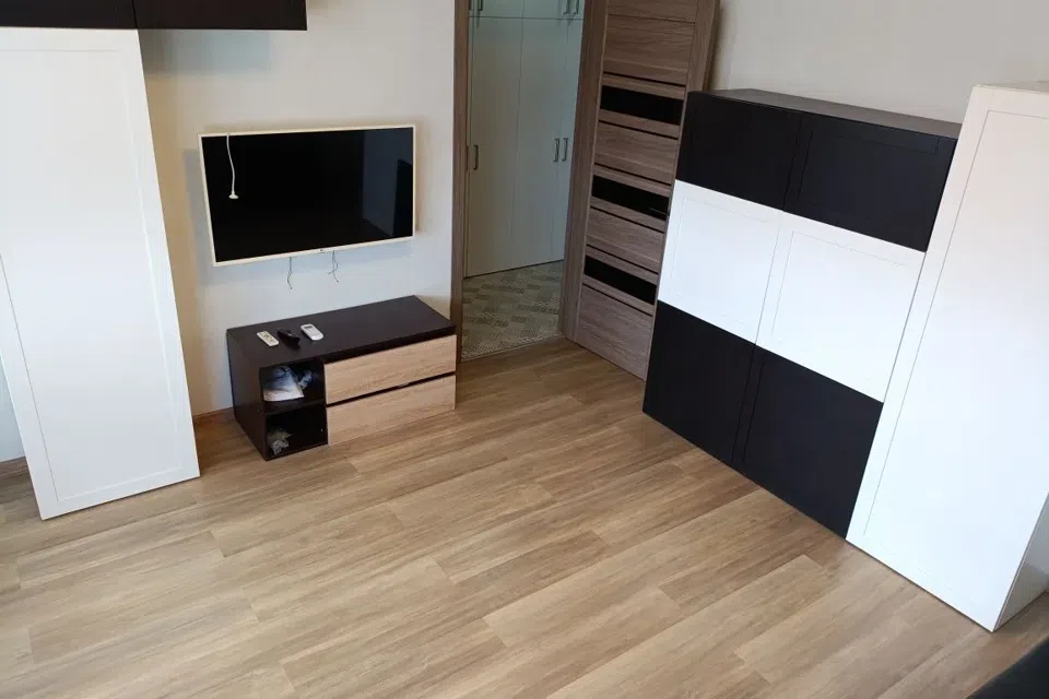 Продаётся 1-комнатная квартира, 33 м²