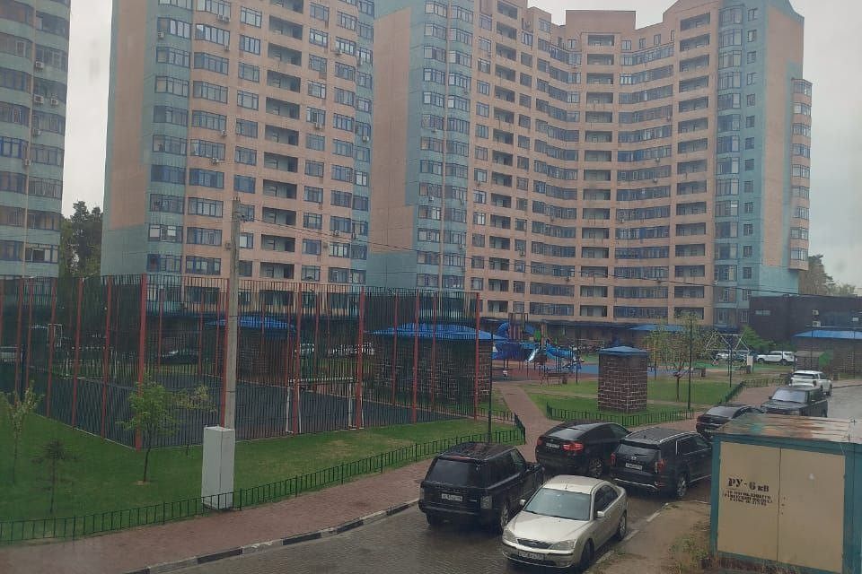 Продаётся 1-комнатная квартира, 40.7 м²