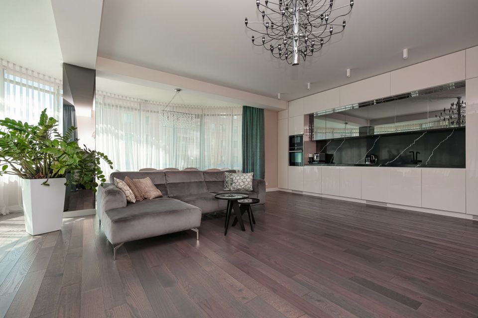 Продаётся 3-комнатная квартира, 105.5 м²