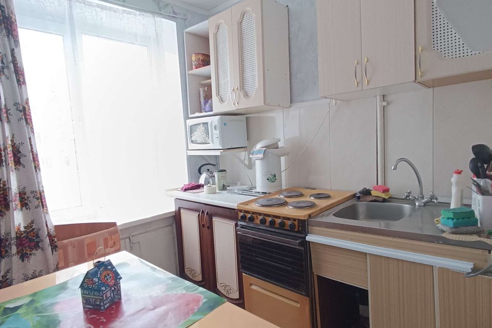 Продаётся 3-комнатная квартира, 60 м²