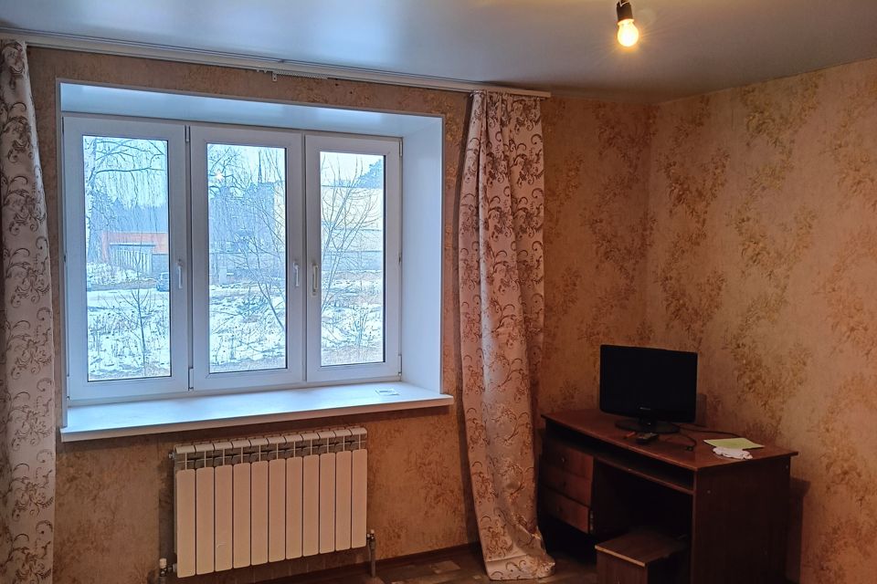 Продаётся 1-комнатная квартира, 39.2 м²