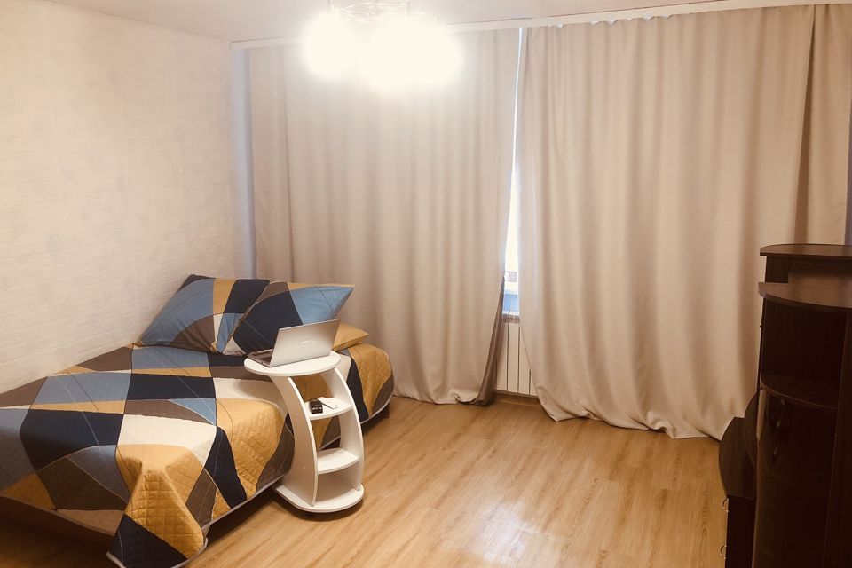 Сдаётся 2-комнатная квартира, 38 м²
