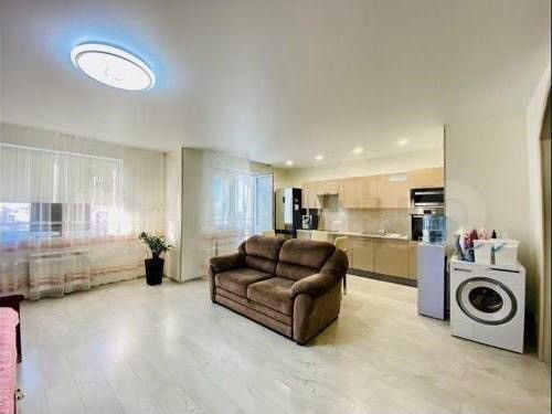 Продаётся 1-комнатная квартира, 45.2 м²