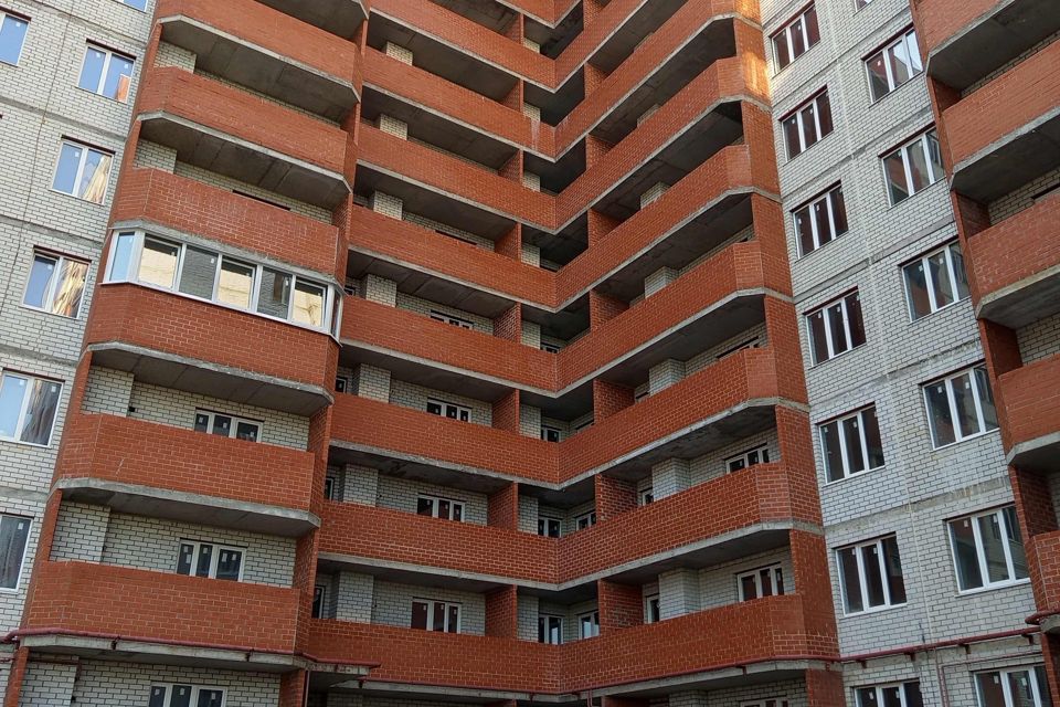 Продаётся 2-комнатная квартира, 77.41 м²