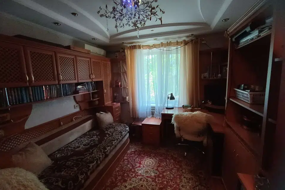 Продаётся 3-комнатная квартира, 70 м²