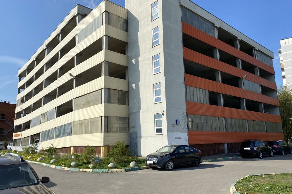 Продаётся машиноместо, 14.7 м²