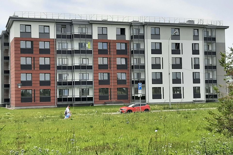 Продаётся 2-комнатная квартира, 63.3 м²