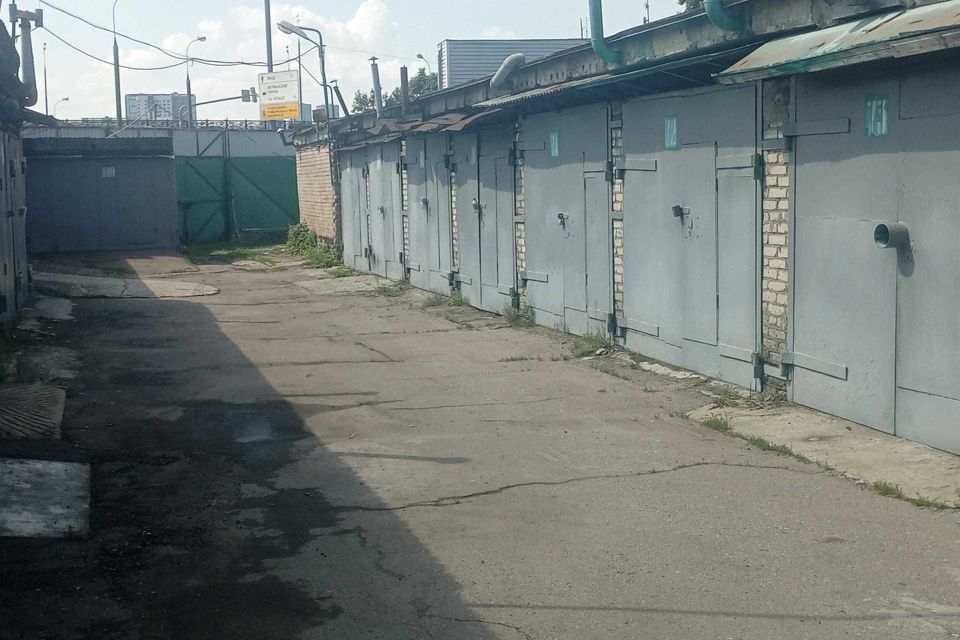 Сдаётся гараж, 38 м²