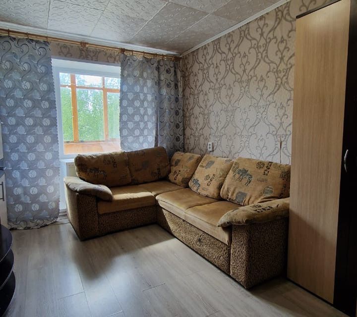 Продаётся 2-комнатная квартира, 41.8 м²