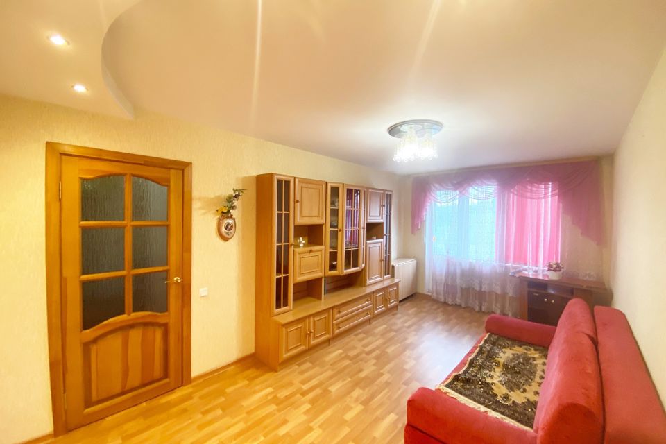 Продаётся 2-комнатная квартира, 43.7 м²