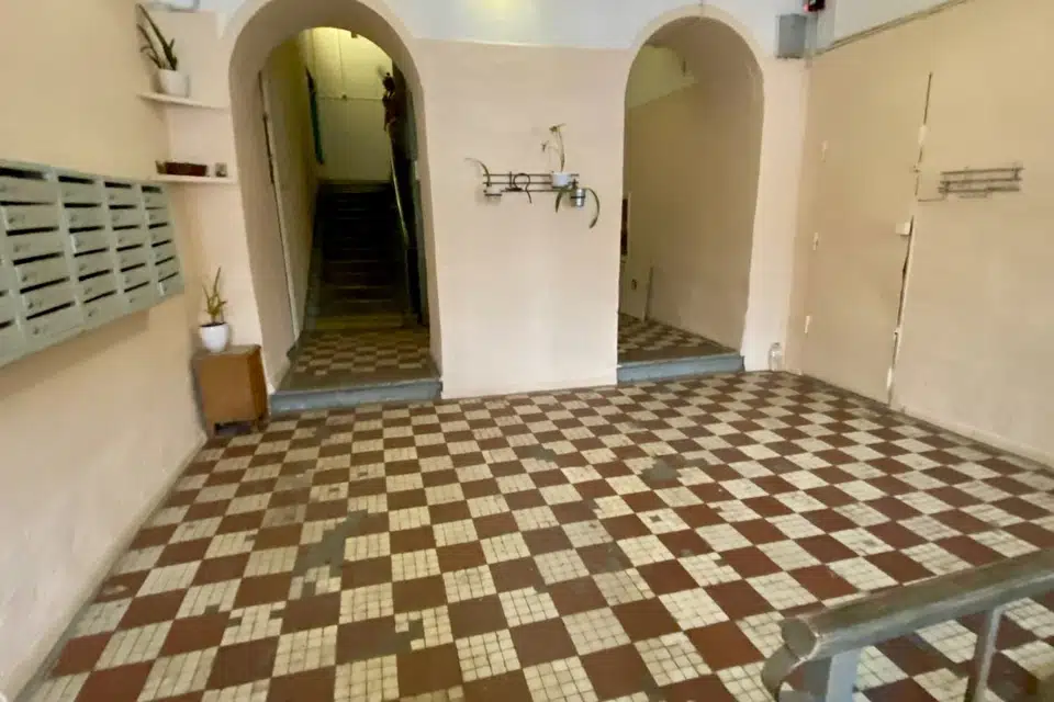 Продаётся 2-комнатная квартира, 58.1 м²