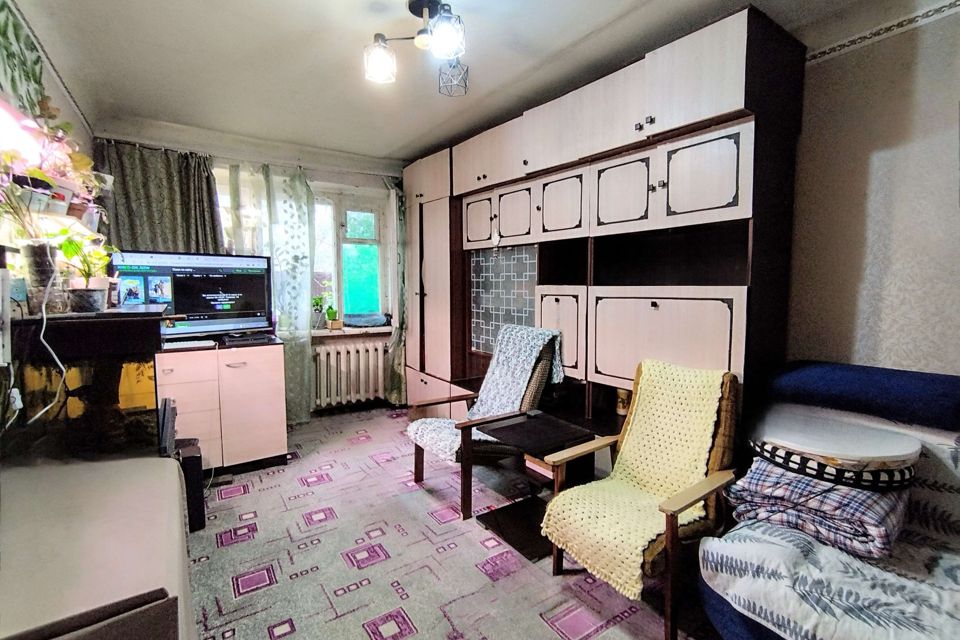 Продаётся 2-комнатная квартира, 42.8 м²