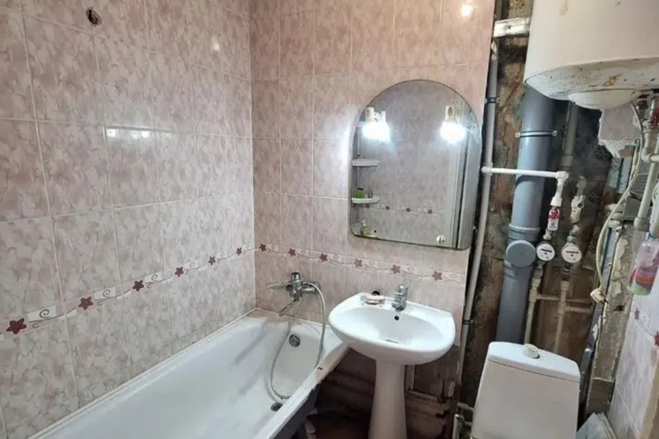 Продаётся 1-комнатная квартира, 32 м²