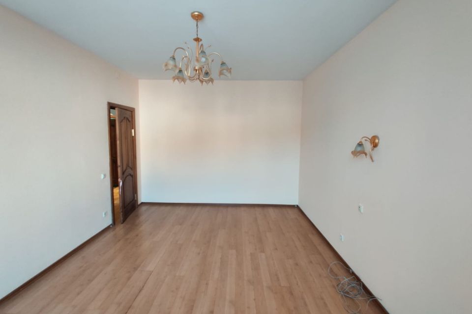 Продаётся 3-комнатная квартира, 75.5 м²