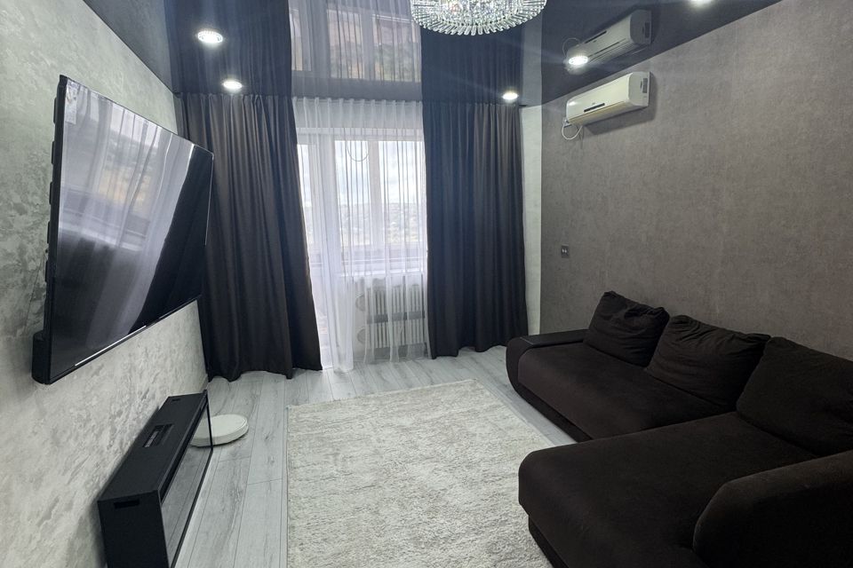 Продаётся 3-комнатная квартира, 71 м²