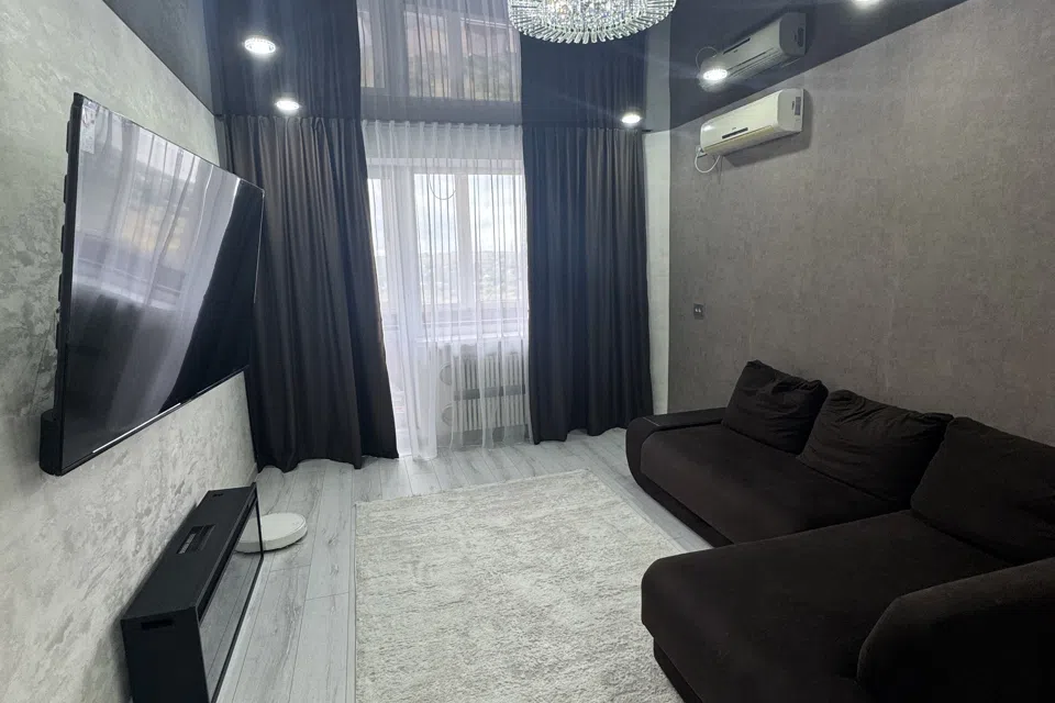 Продаётся 3-комнатная квартира, 71 м²