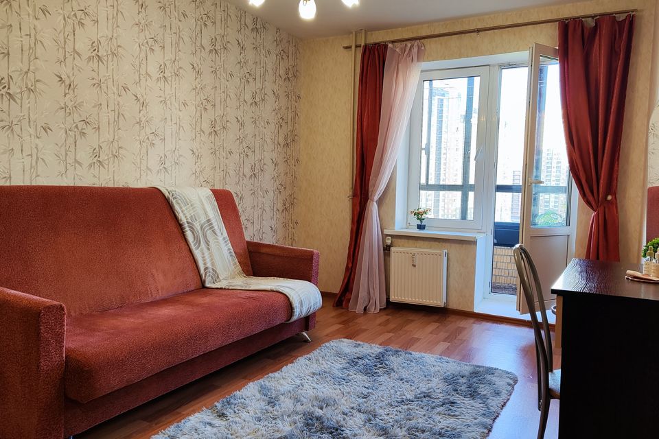 Продаётся 1-комнатная квартира, 37.4 м²